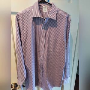 Woman's Brooks Brothers Classic Fit Button-Front Shirt